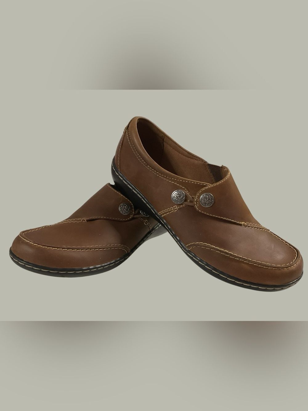 Clarks Women’s Ashland Lane Q Slip-on Leather Shoes Size 7.5N